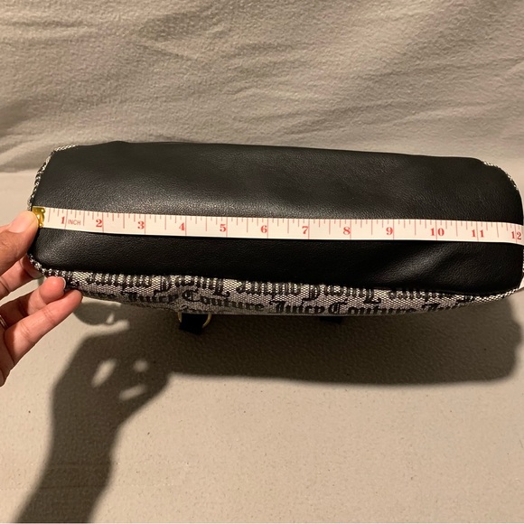 Juicy Couture Gray Black Printed Coated Canvas shoulder purse - Picture 8 of 12